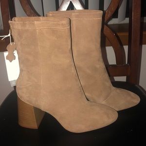 Tan suede boot. Brand new.